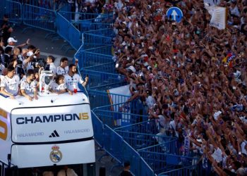 celebracion-real-madrid-con-su-aficion